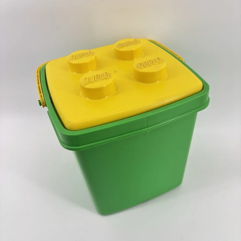 Lego Duplo Green Bucket‎ / Yellow Lid + 60 Bricks 1992 Vintage
